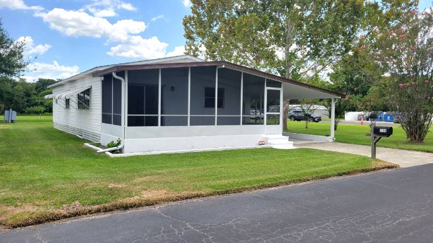 134 Baywood Dr. a Dundee, FL Mobile or Manufactured Home for Sale